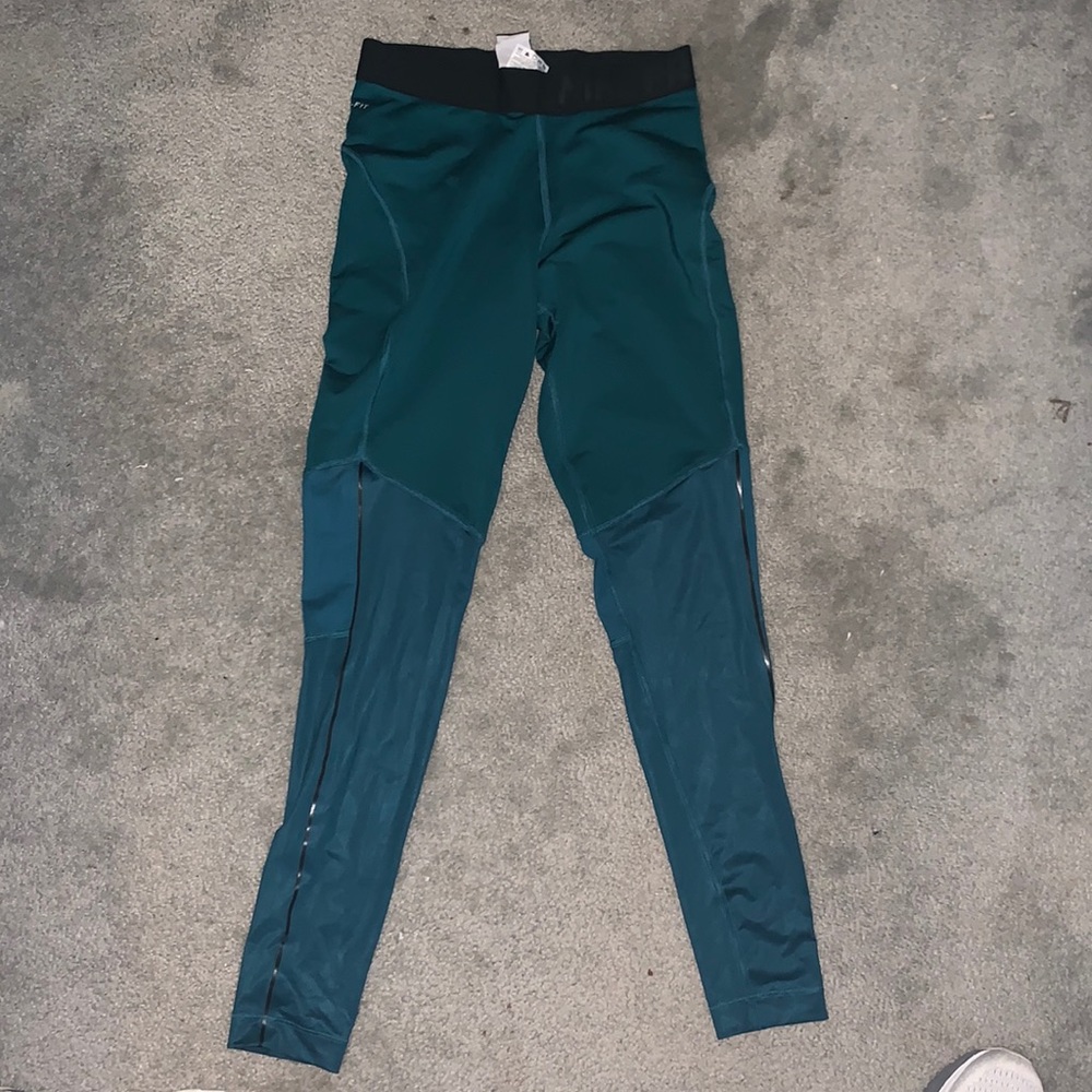 Nike dri fit leggings